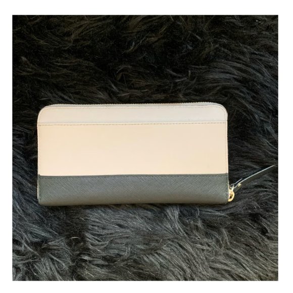 KATE SPADE beige/black Saffiano Leather Zip Wallet - Picture 2 of 3